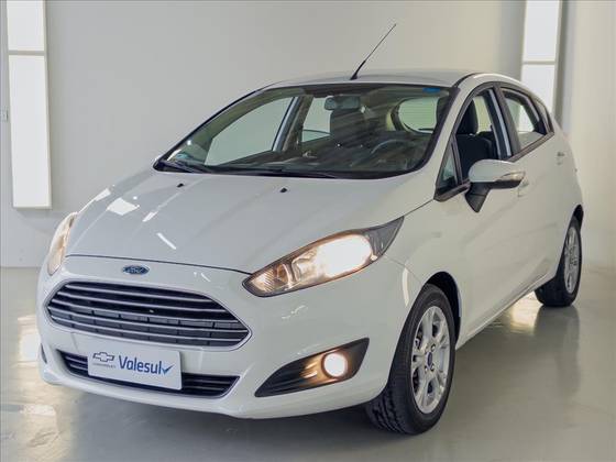 FORD FIESTA 1.6 SE HATCH 16V FLEX 4P MANUAL FORD FIESTA 1.6 SE HATCH 16V FLEX 4P MANUAL
